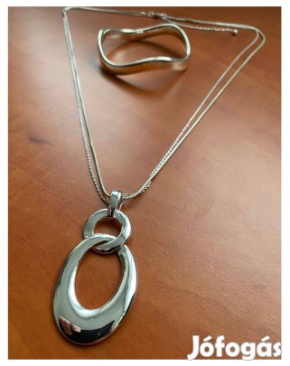 Stílusos nyaklánc és karkötő szett