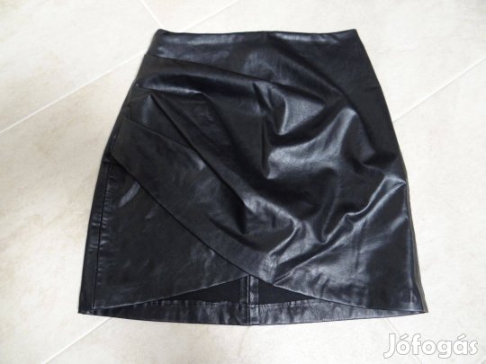 Stradivarius műbőr miniszoknya, 34-es