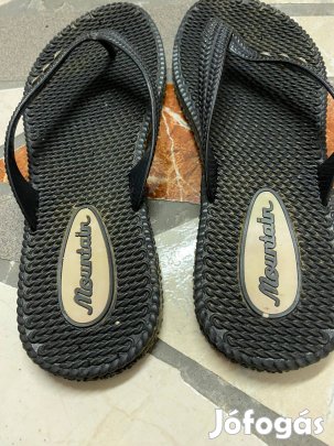 Strandpapucs 38-as fekete