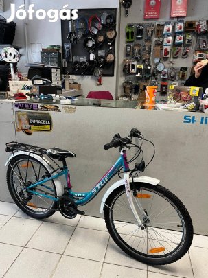 Stuf Feather kislány 24 gyerek kerékpár