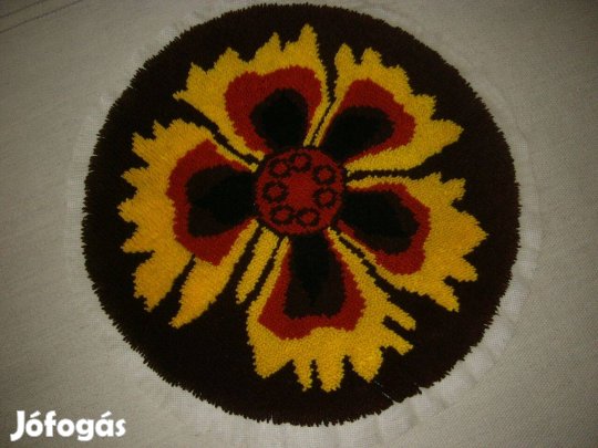 Suba fali dísz, kézi csomózású subaszőnyeg, suba szőnyeg