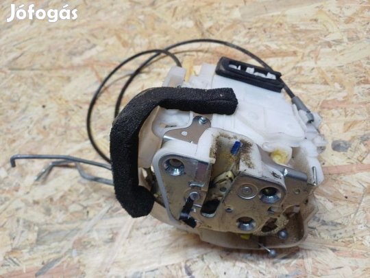 Subaru Impreza (2008-2012) Bal Első Ajtó Központizár