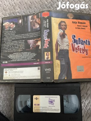 Sugárzó veszély vhs nagytok thriller
