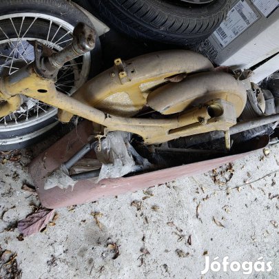 Suhl SR2E alkatrészek