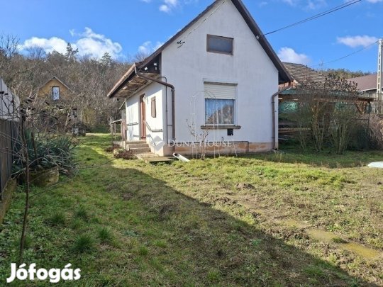 Sülysápi 37 nm-es ház eladó