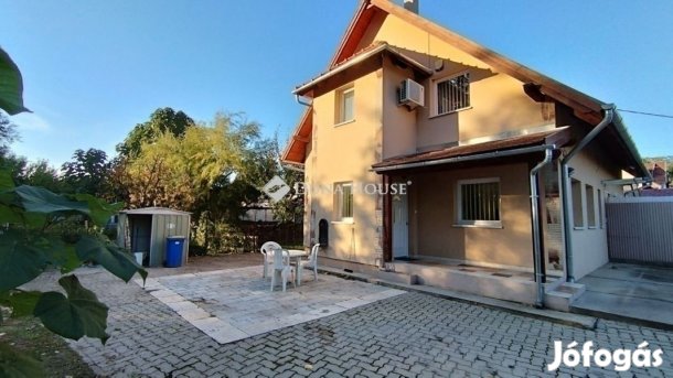 Sülysápi 91 nm-es ház eladó