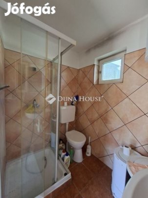 Sülysápi eladó 37 nm-es ház