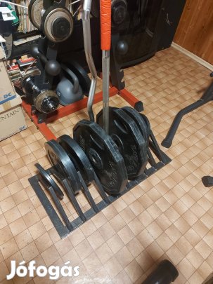 Súlyzótárcsa,és súlyzórúd tartó eladó.Csak a tartó.