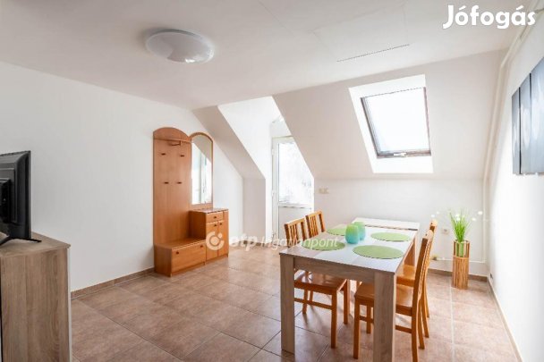 Sümegi eladó 168 nm-es ház