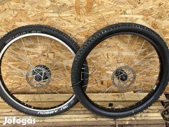 Sunrims/ shimano kerékszett 26-od