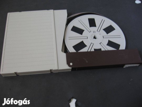 Super 8-as filmorsó 150 méteres,eredeti dobozában