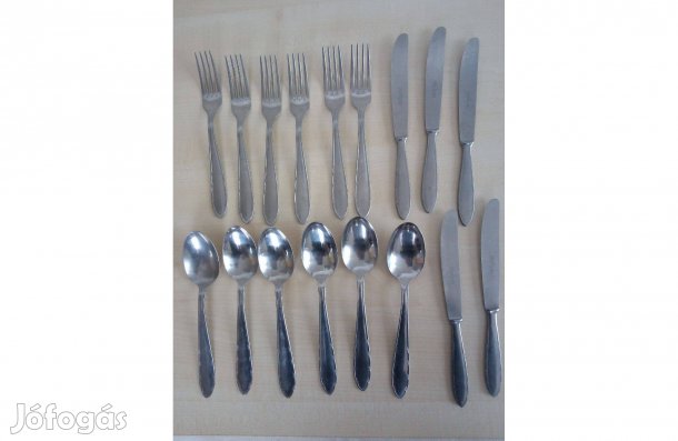 Super Inox evőeszközkészlet, 1 kés hiányzik. Nossidabile, ezüst 18%