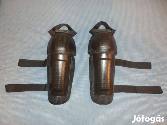 Super Shield márkás motoros térd- és sípcsont védő párban