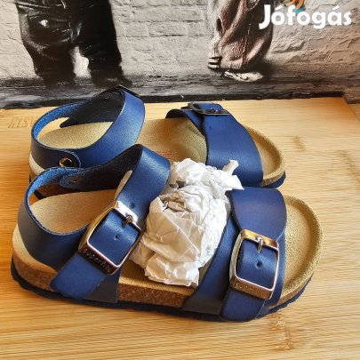 Superfit Szandál új 30 as méret