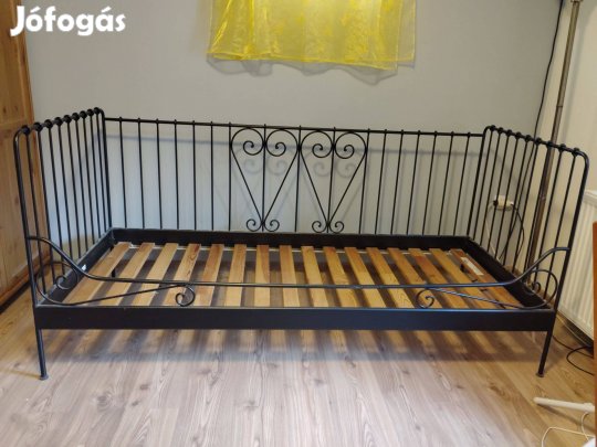 Sürgősen eladó IKEA Lade ágy, 90x200 cm + ágyrács