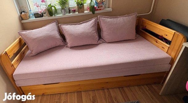 Sűrgősen eladó! Kétszemélyes fenyőágy, ágyneműtartóval