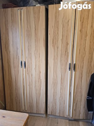 Sürgősen eladó szekrénysor