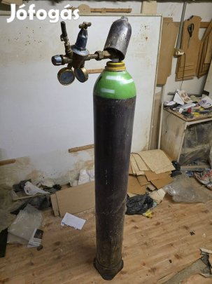 Sűrített levegő palack