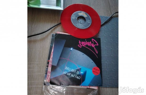 Survivor piros kislemez