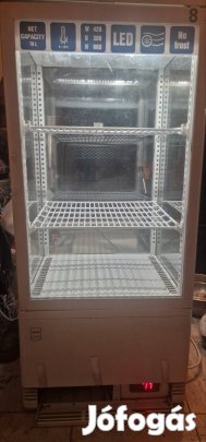 Sütemény hűtő sütihűtő hűtött vitrin panoráma hűtő