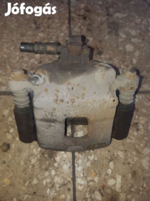 Suzuki Alto Jobb Első Féknyereg