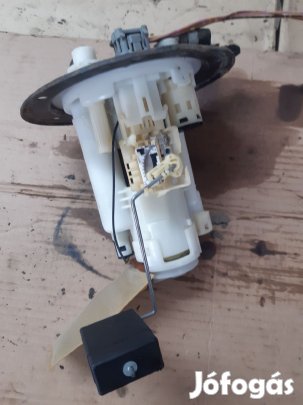 Suzuki Alto Üzemanyag Szintjelző