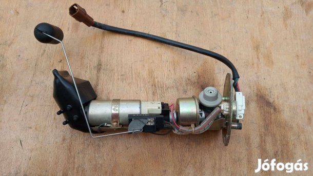 Suzuki Burgman 250 - 400 2003 - 2006 benzinpumpa