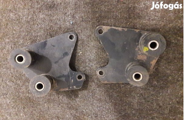 Suzuki Eko TVS alsó blokk tartó gumibak pár eladó ( gyári )