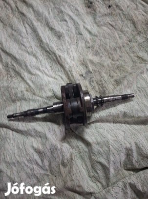 Suzuki Epicuro 125 , 150 főtengely