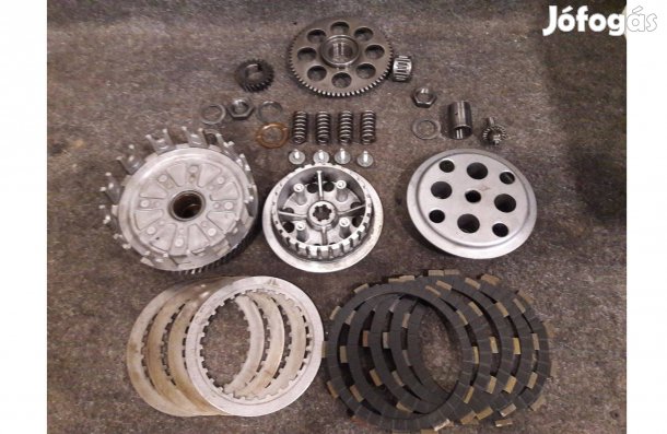Suzuki GN / GZ / TU 250 komplett gyári kuplung szett eladó