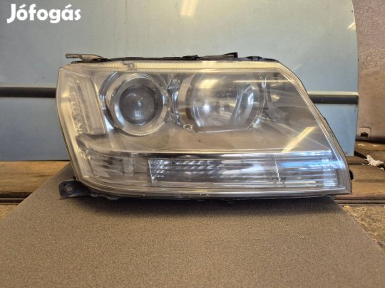 Suzuki GRAND Vitara II Jobb Fényszóró