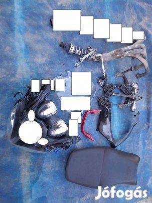 Suzuki GSF 600 Bandit 00 - alkatrész