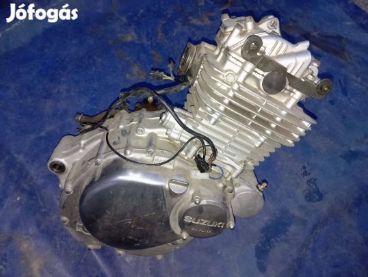 Suzuki GZ 250 Marauder alkatrész , ülések