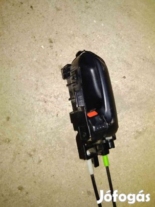 Suzuki Grand Vitara 05- Bal Első Belső Ajtókilincs