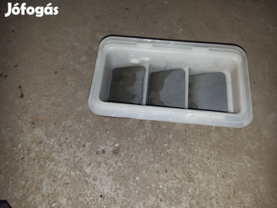 Suzuki Grand Vitara 05- Bal Kasztni Szellőző