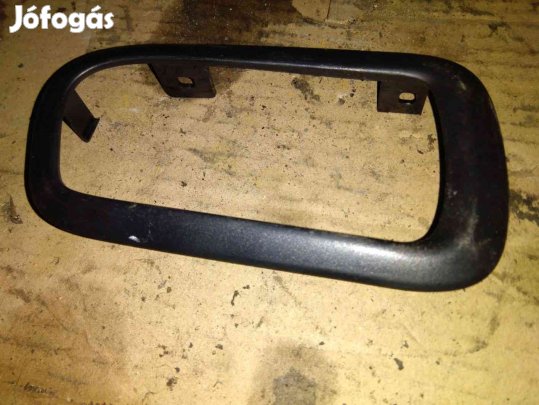 Suzuki Grand Vitara 05- Jobb Belső Ajtókilincs Keret