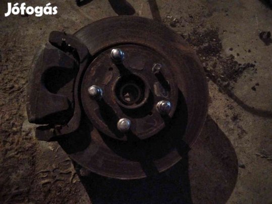 Suzuki Grand Vitara 05- Jobb Első Csonkállvány Kerékaggyal +