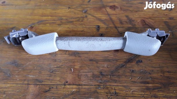 Suzuki Grand Vitara 05- Kapaszkodó