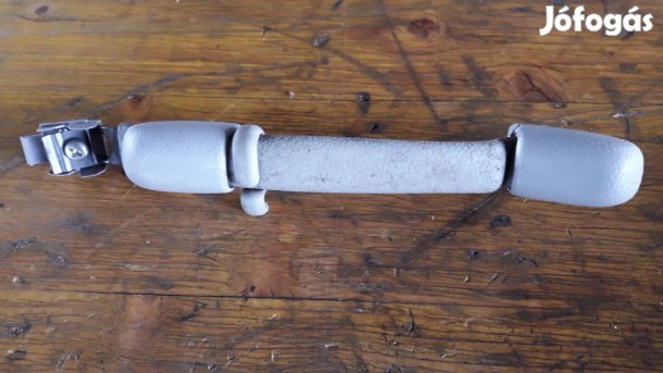 Suzuki Grand Vitara 05- Kapaszkodó