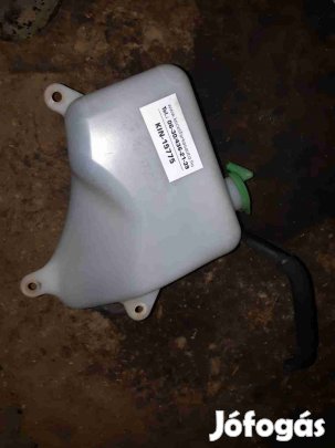 Suzuki Grand Vitara 05- Kiegyenlítő Tartály