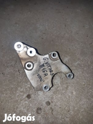 Suzuki Grand Vitara 05- Kormányszervó Szivattyú Tartó Bak