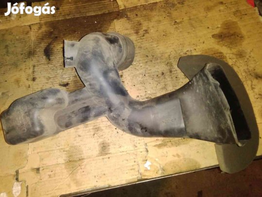 Suzuki Grand Vitara 05- Levegő Beömlő