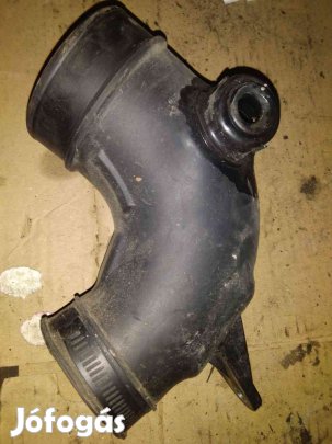 Suzuki Grand Vitara 05- Levegőcső