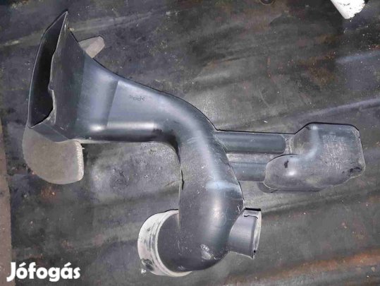 Suzuki Grand Vitara 05- Levegőcső