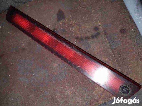 Suzuki Grand Vitara 05- Pótféklámpa