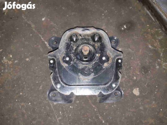 Suzuki Grand Vitara 05- Pótkerék Tartó