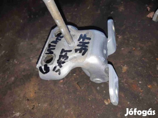 Suzuki Grand Vitara -05 Jobb Hátsó Felső Ajtózsanér