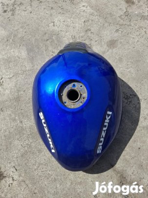 Suzuki Gsf Bandit 600 2000-2004 üzemanyag tank