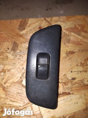Suzuki Ignis 03-07 Ablakemelő Kapcsoló