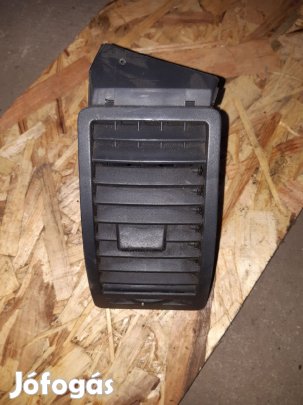 Suzuki Ignis 03-07 Bal Első Szellőző